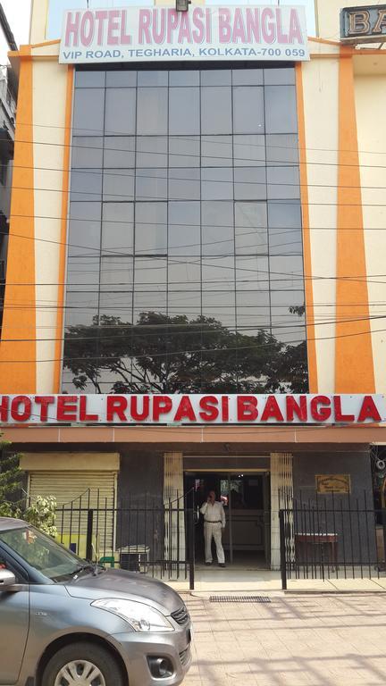 Rupasi Bangla Hotel Calcuta Exterior foto