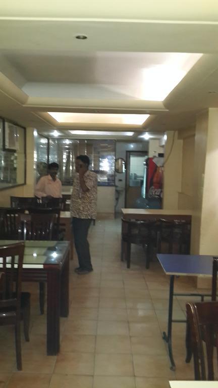 Rupasi Bangla Hotel Calcuta Exterior foto